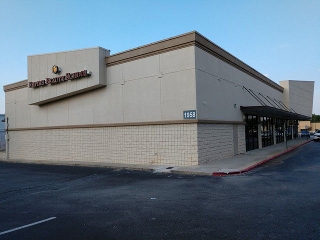 1956-1994 Mt. Zion Road, Morrow, GA 30260